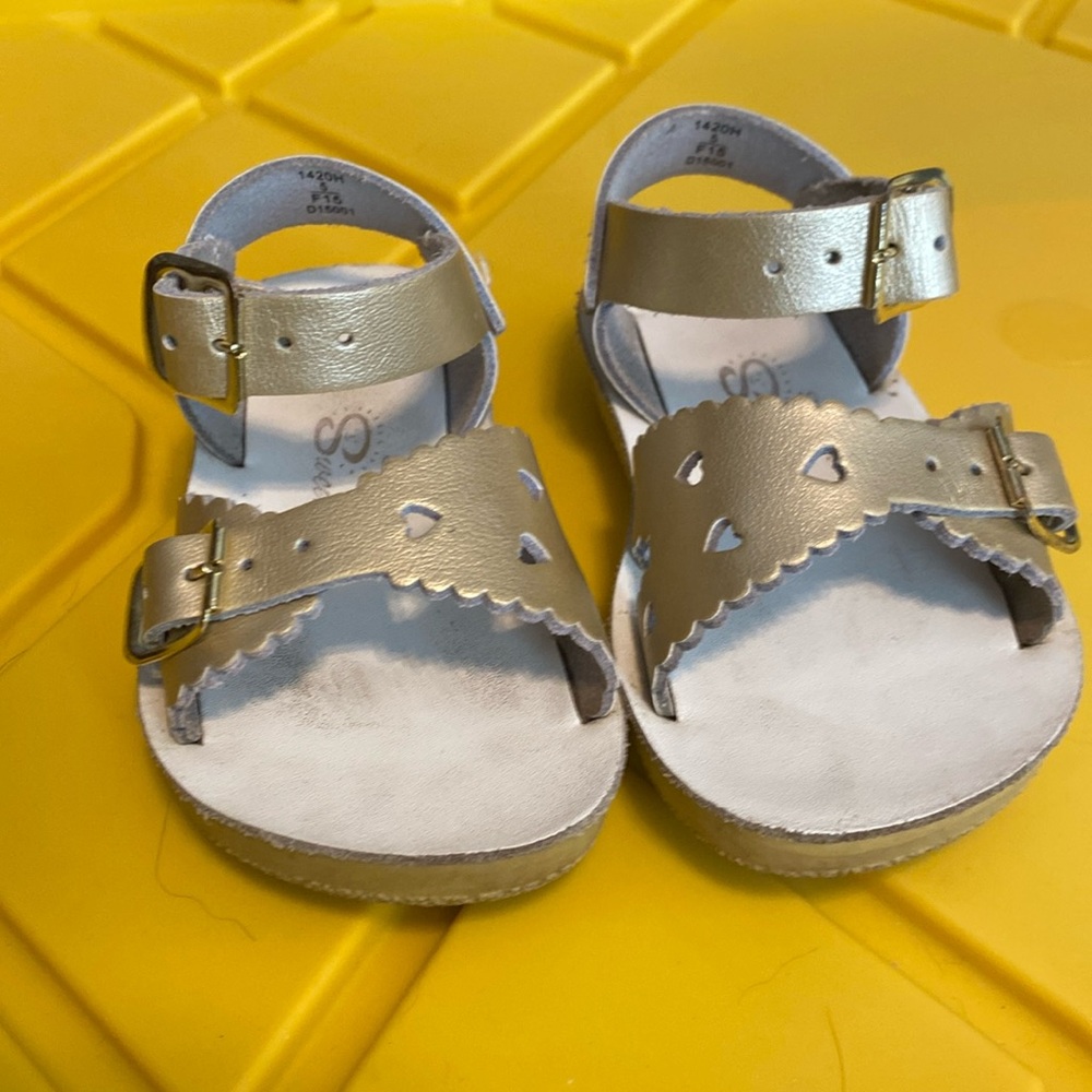 Sun-San Sweetheart Sandals